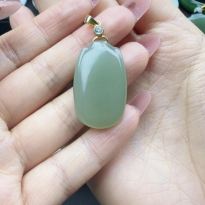 和田玉银S925镶嵌颈饰