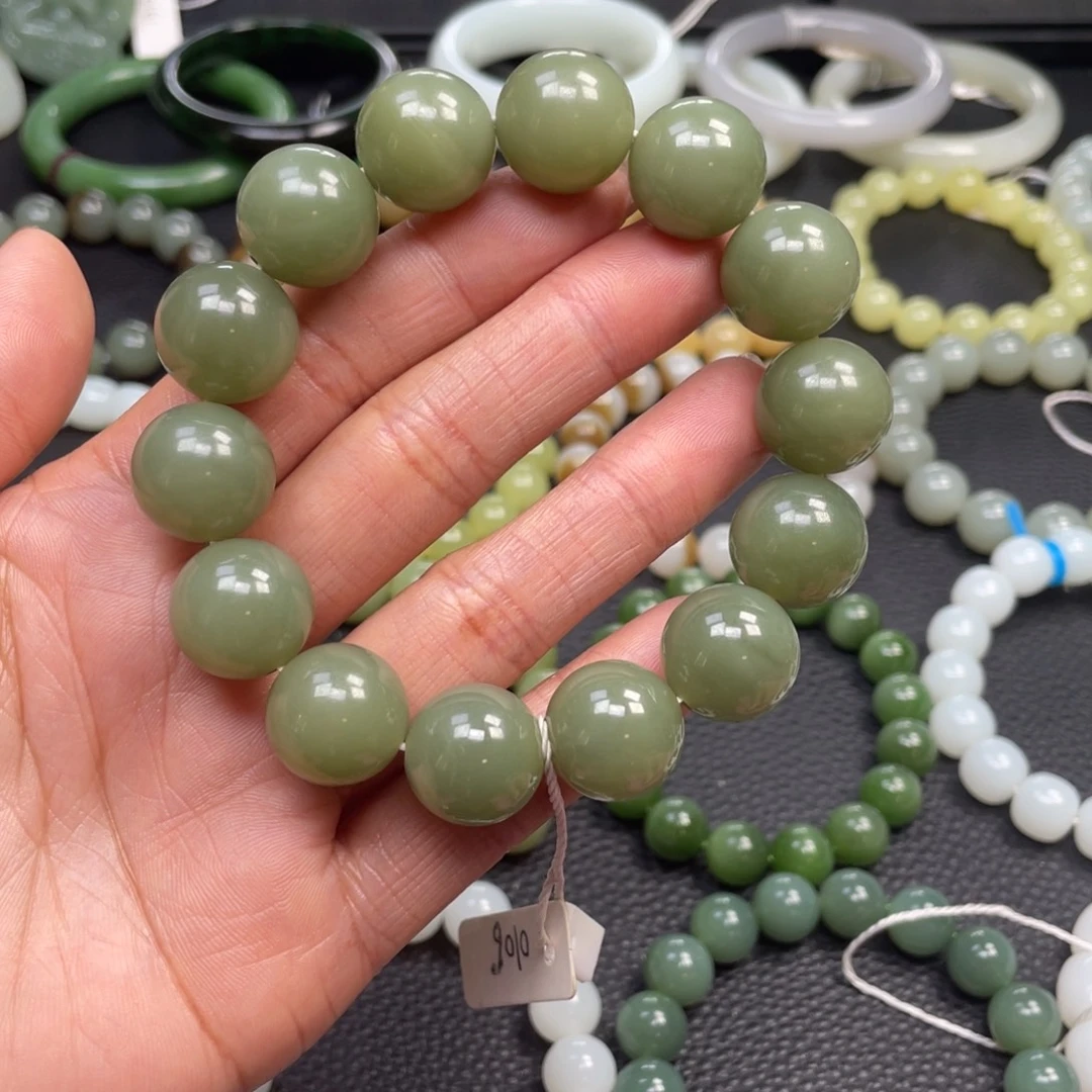 和田玉未镶嵌手链