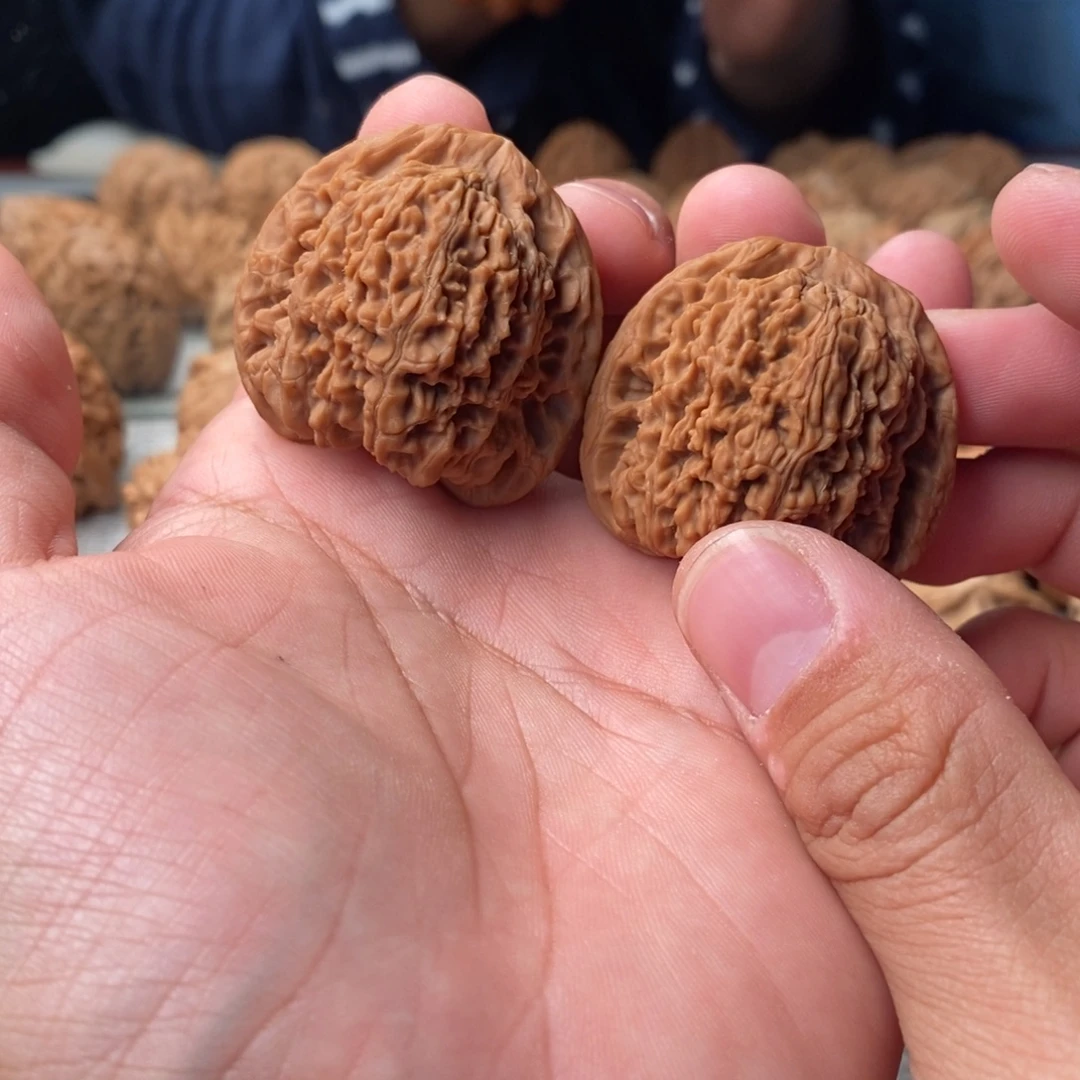 凡***梦文玩核桃吊坠40南疆石