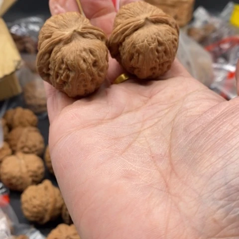 文玩核桃吊坠夏***跳元宝