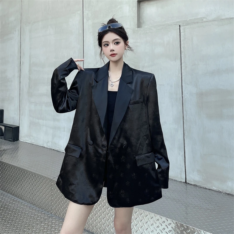 小众炸街高级感女装黑色山茶花轻奢气质缎面春秋时尚高定西装外套