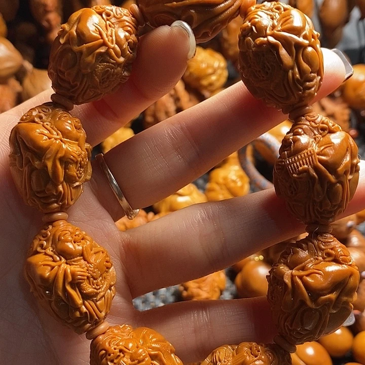 吊坠橄榄核财源滚滚