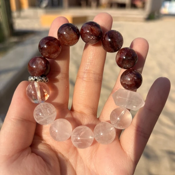 12.7上新【卡13牛血红胶花+白幽灵+锦鲤胶花】天然水晶手串S168