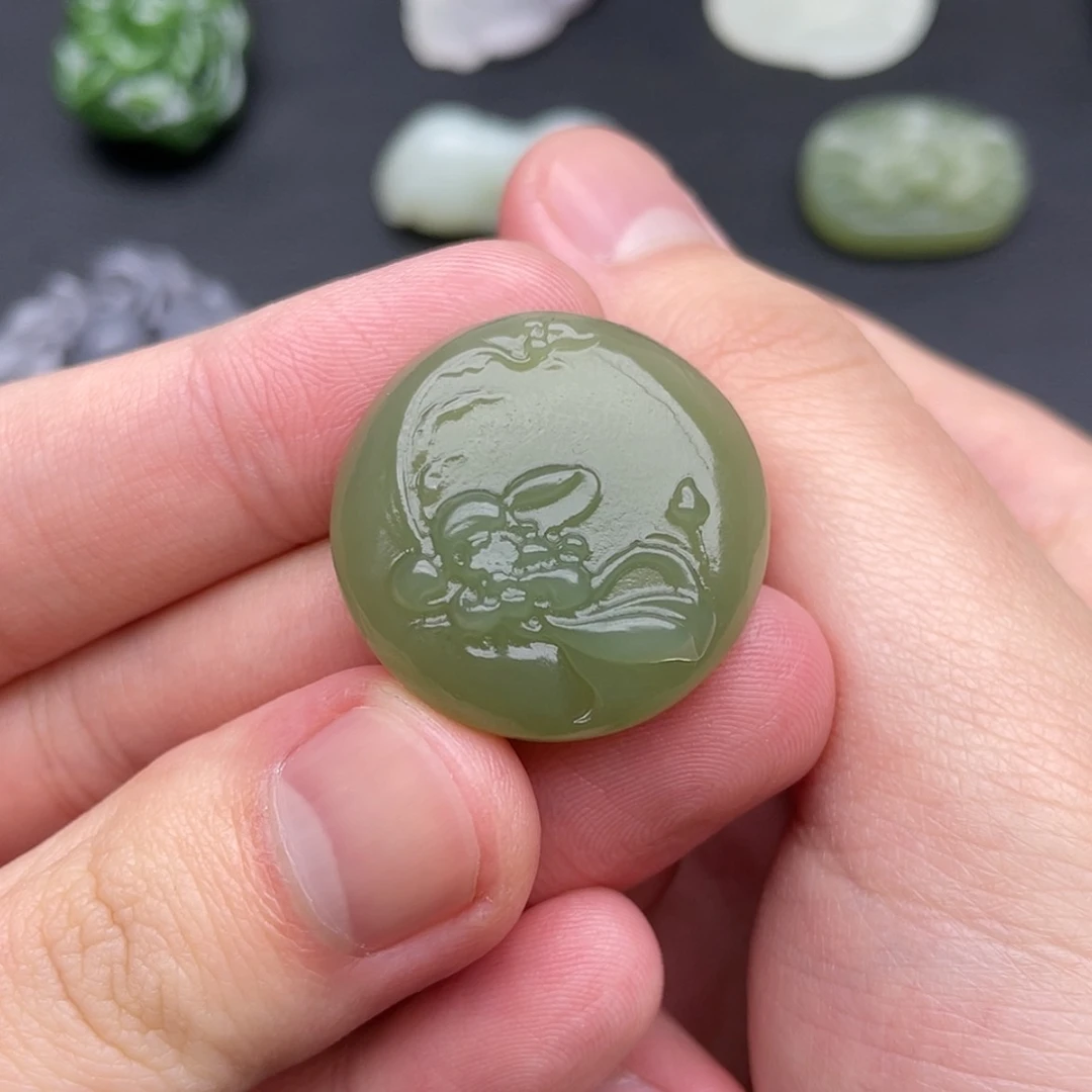 【闪购商品】颈饰未镶嵌和田玉