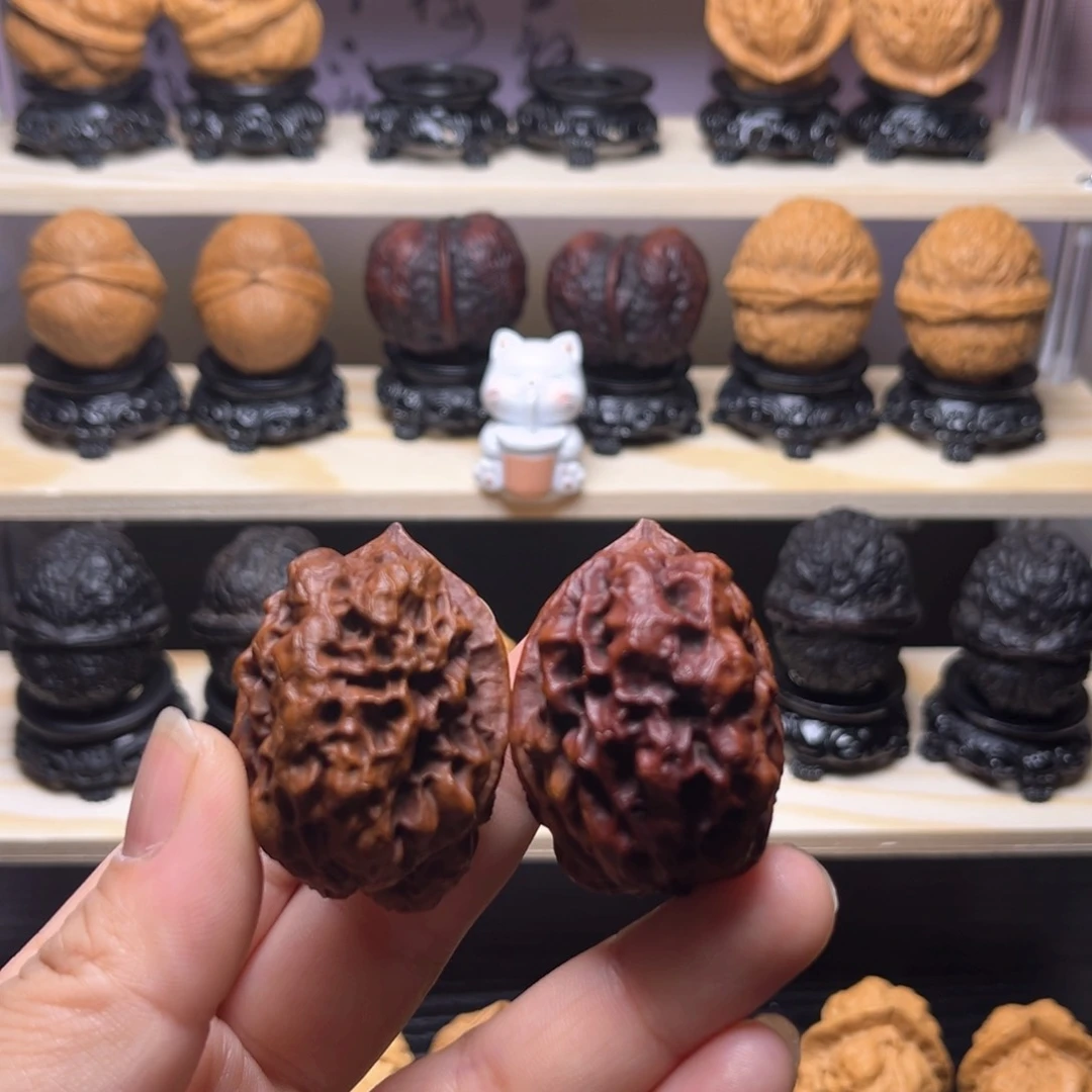 文玩核桃吊坠19w上古蛤蟆头42尺