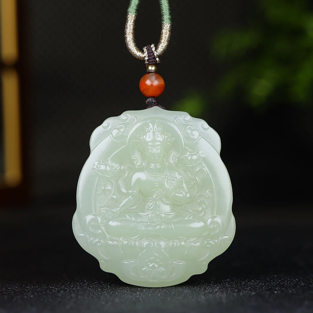 121353和田玉晴水观音挂件