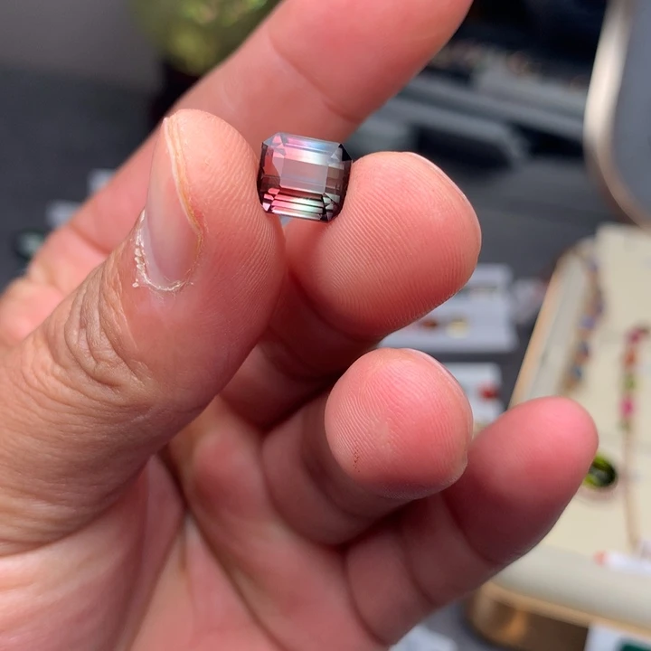 慢***系碧玺珠宝半成品未镶嵌碧玺4.62克拉