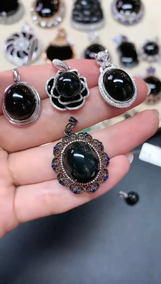 【小雪臻选】翡翠吊坠-18k金-|CXQ21多样性发其一|MC233