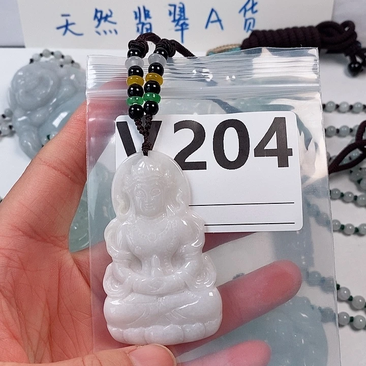 翡翠颈饰未镶嵌天然