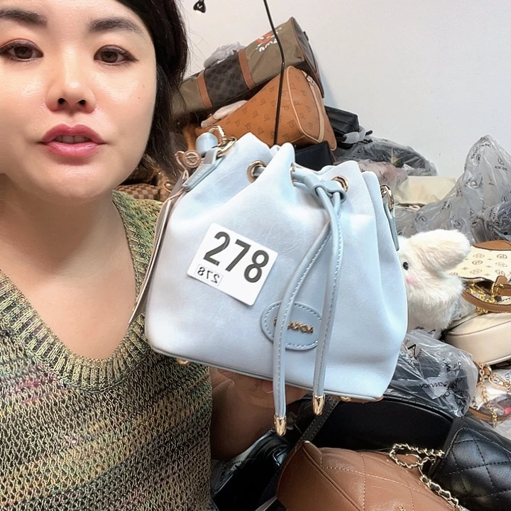 PVC包包包包包包吧