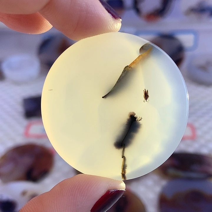 玛瑙/玉髓合金颈饰