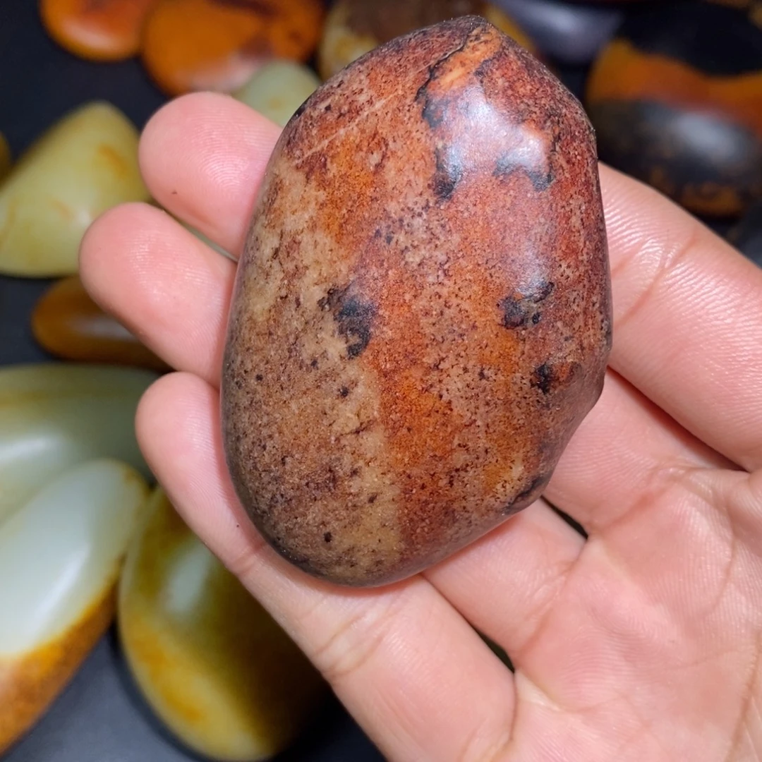 和田玉未镶嵌珠宝奇石