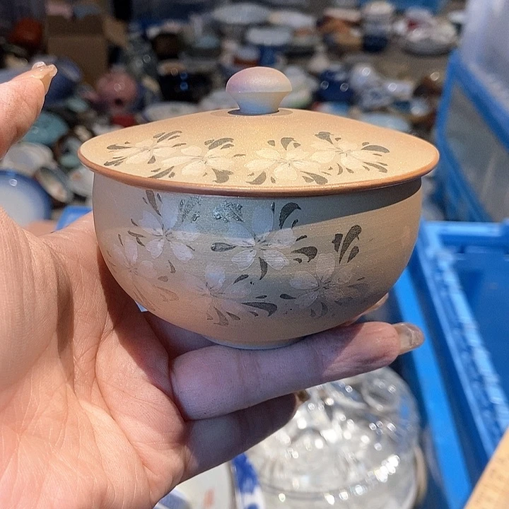 瓷片哈哈哈哈哈啊哈哈哈