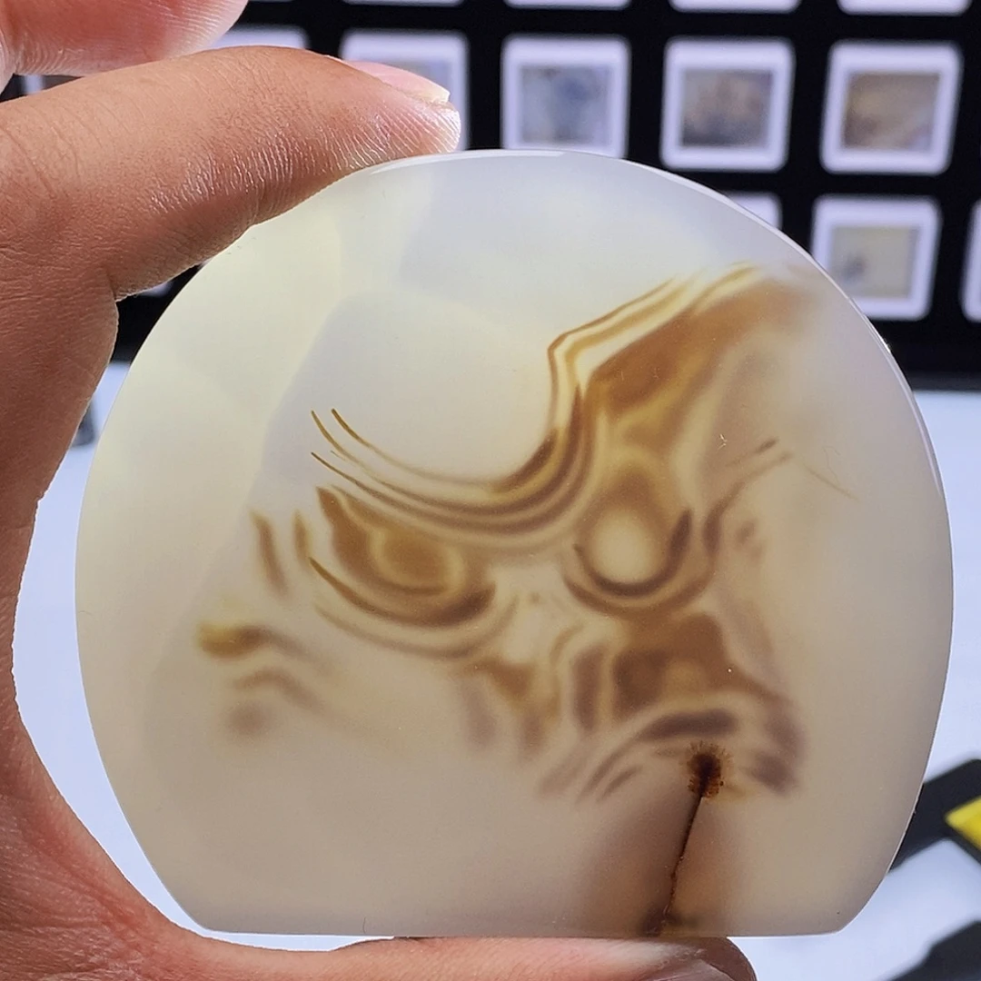 睦***风玛瑙/玉髓未镶嵌吊坠(不含链)