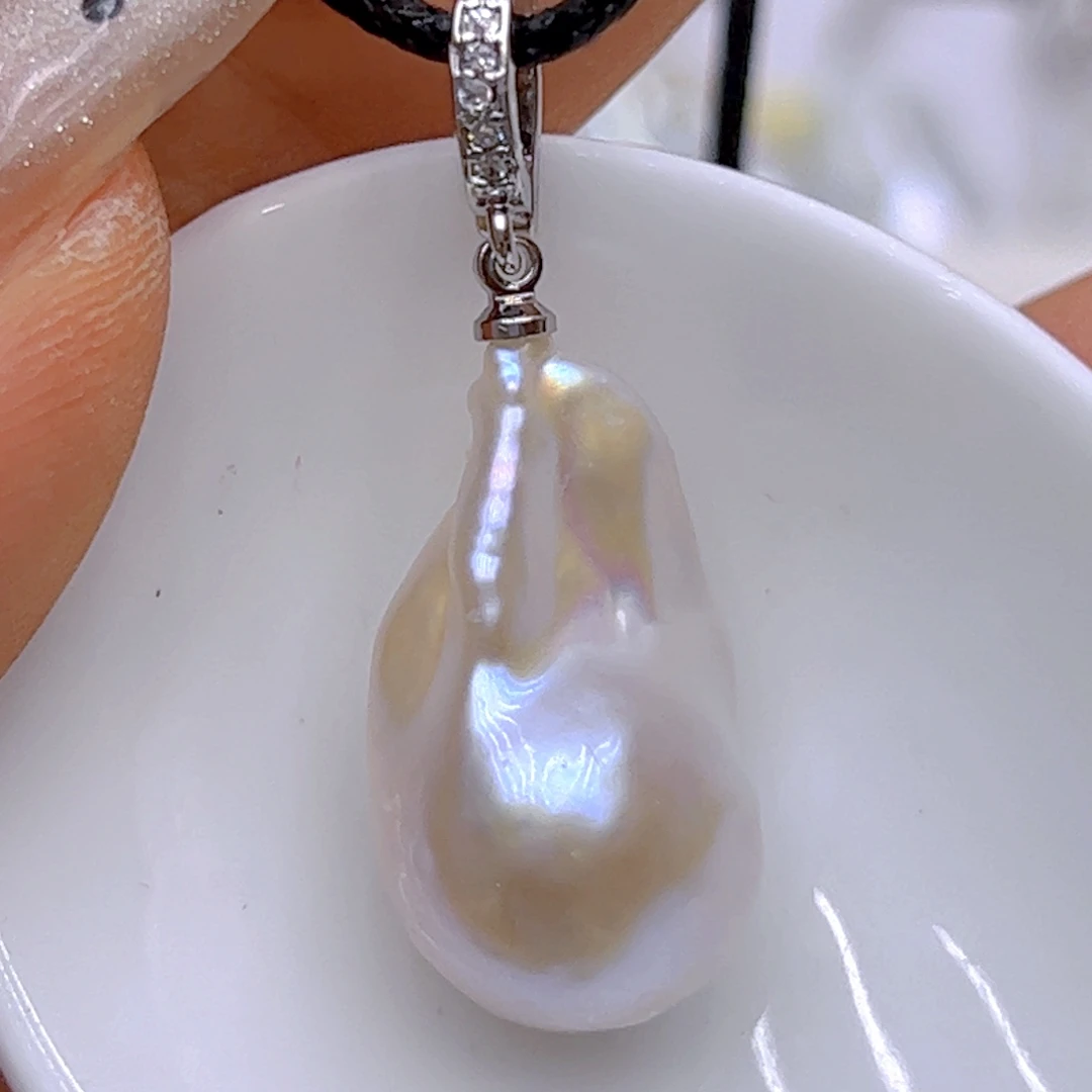 未镶嵌淡水珍珠颈饰