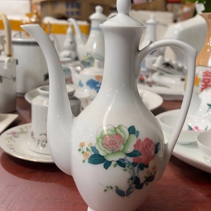 陶瓷乐**水醴陵手绘釉下五彩酒壶，2等