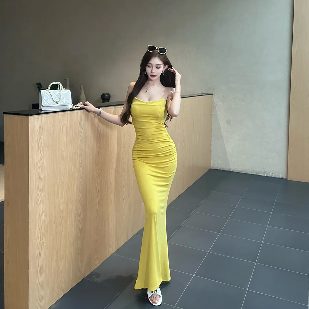 设计款背面交叉吊带新款显瘦收腰捏褶包臀鱼尾后妈长裙女