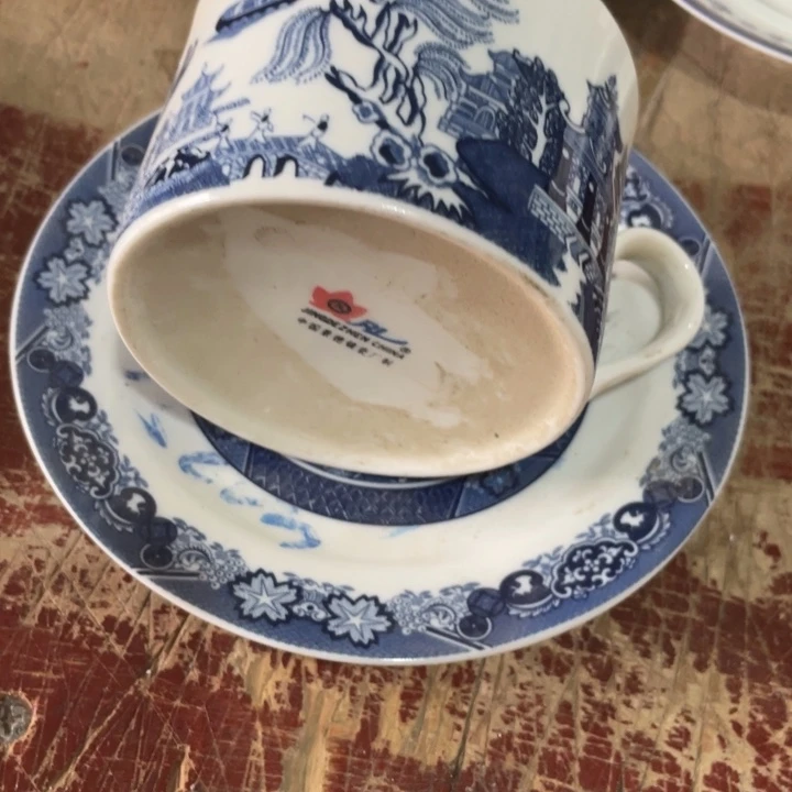 瓷片陶瓷陶瓷红叶古典园林