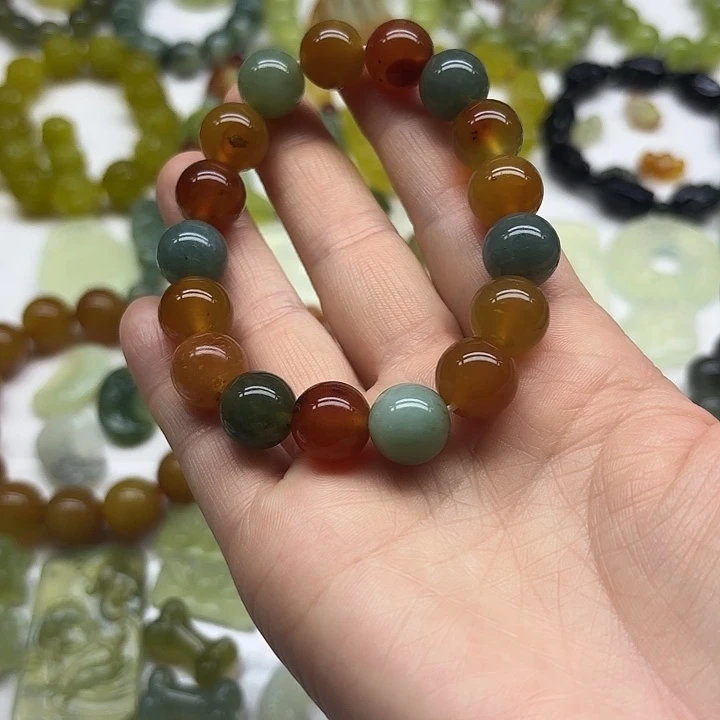 蛇纹石玉手串未镶嵌穆*青