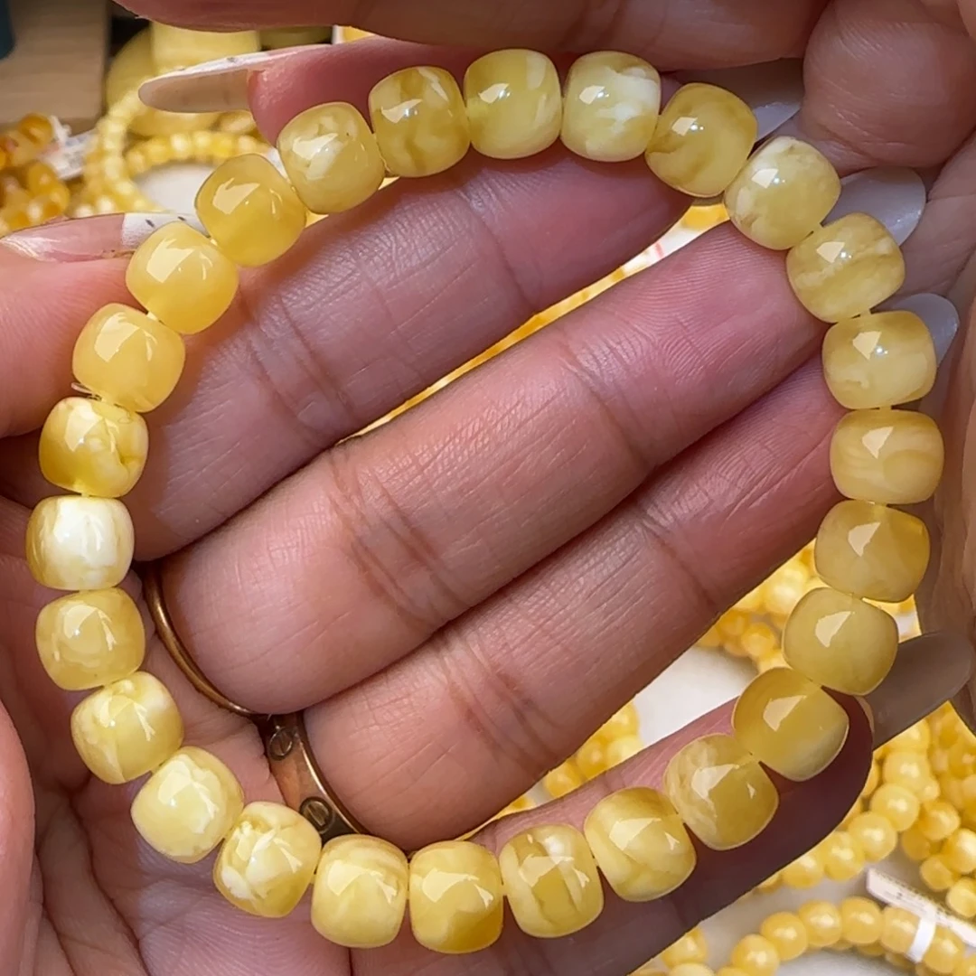 蜜蜡未镶嵌手链金白妖花老型手串