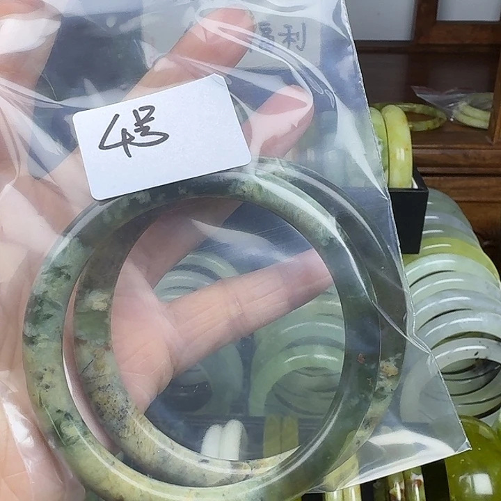 蛇纹石玉未镶嵌手镯用****4