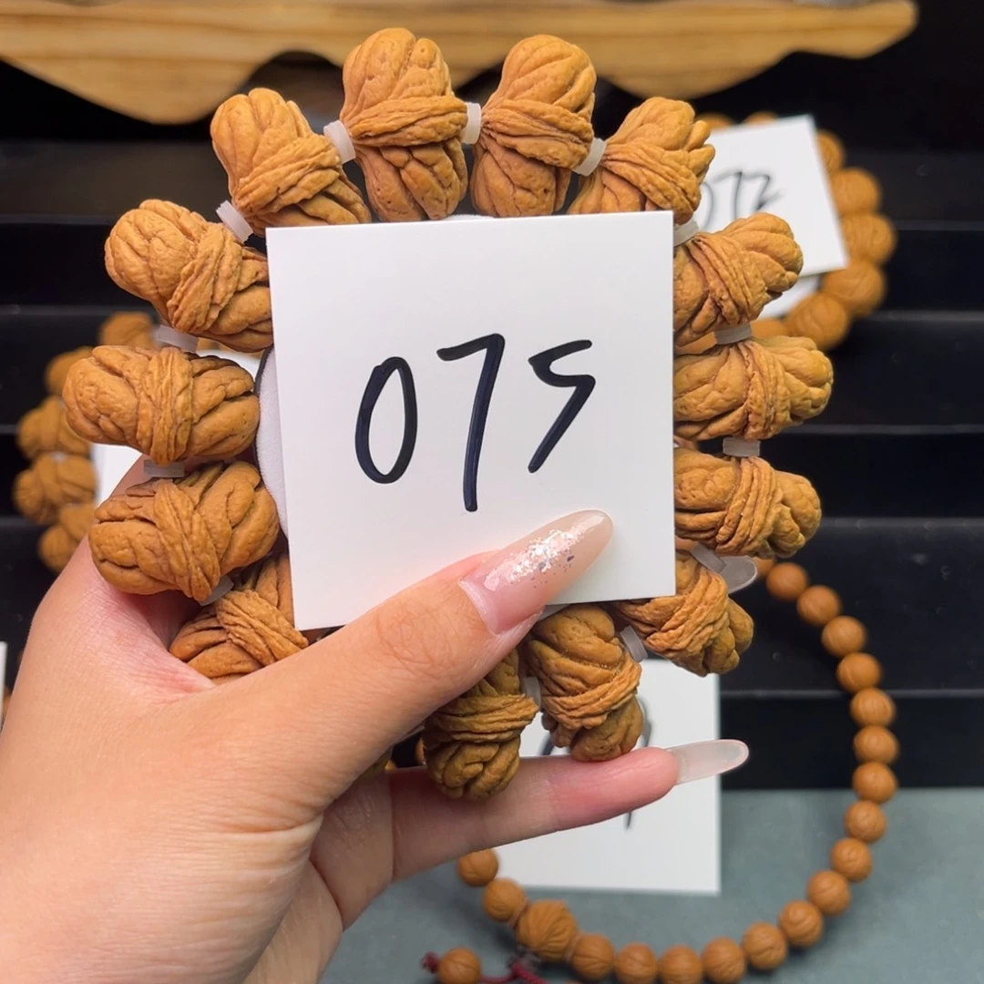 桃核手串28霸王龙手串