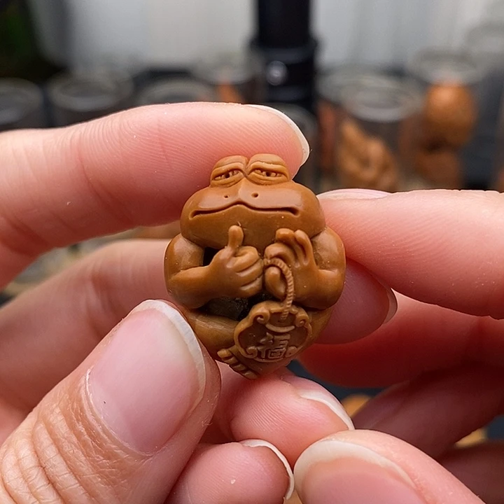 橄榄核吊坠用****3呱呱来财