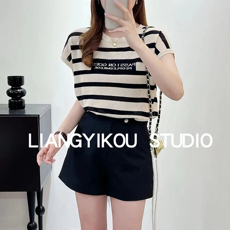 字母飞飞袖条纹针织衫女薄夏季新款时尚洋气宽松百搭短袖镂空上衣