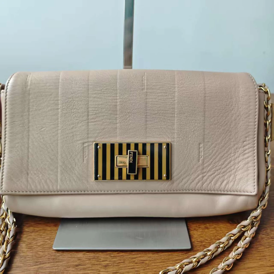 95新 FENDI/芬迪 奶茶色单肩包 704 3013