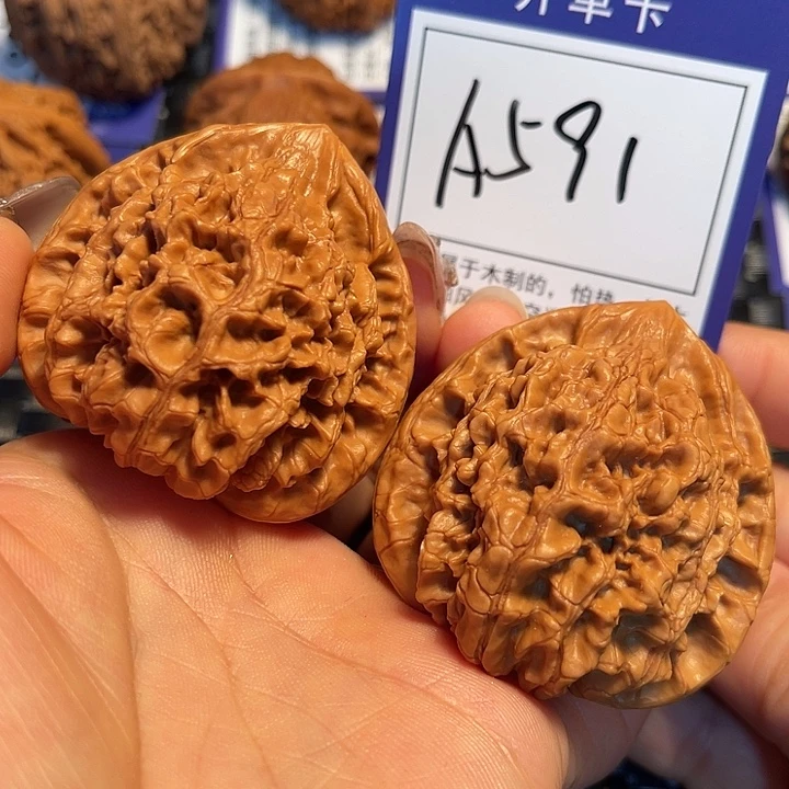 把件桃核49官帽A591