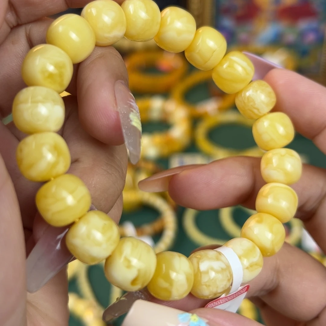 未镶嵌琥珀珠宝奇石