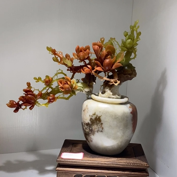 蛇纹石玉（覆膜）未镶嵌珠宝奇石