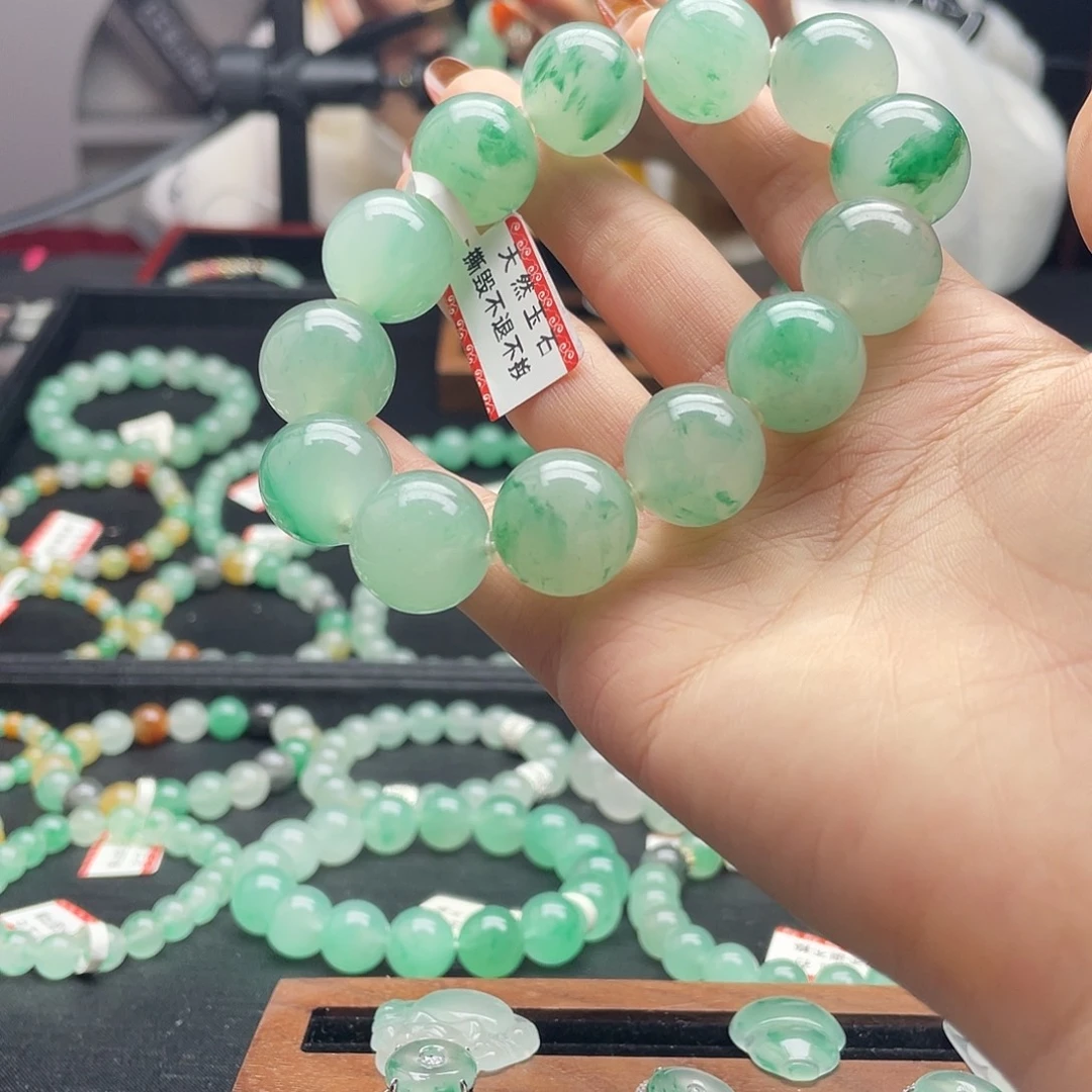 石英质玉（非洲翠）未镶嵌手串