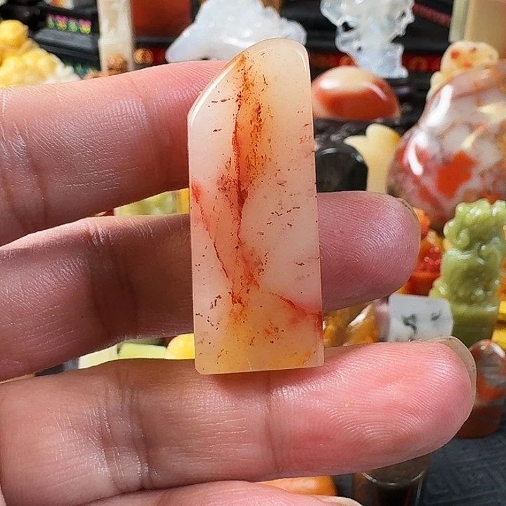 寿山石鲎箕水洞石