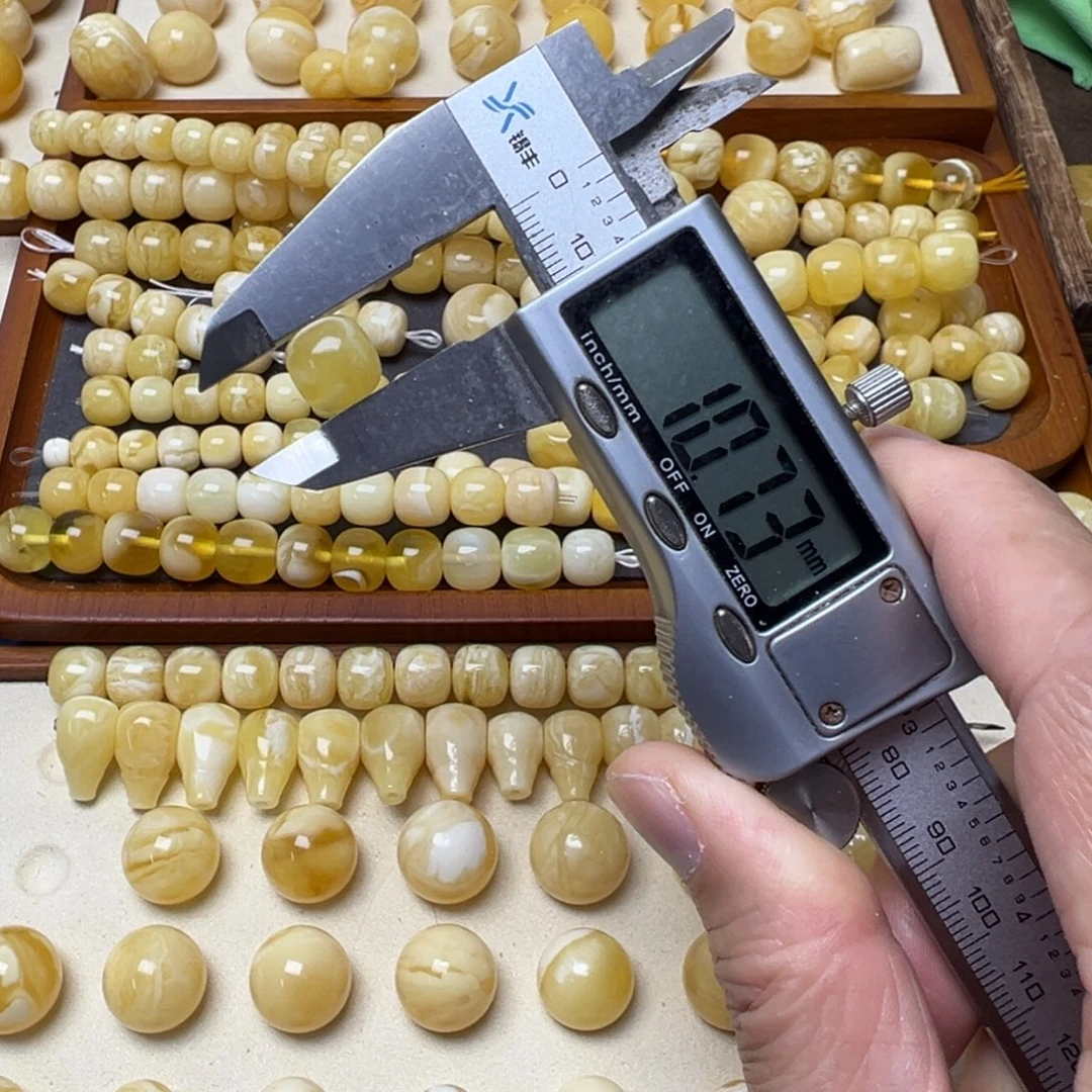 琥珀未镶嵌裸石琥珀蜜蜡