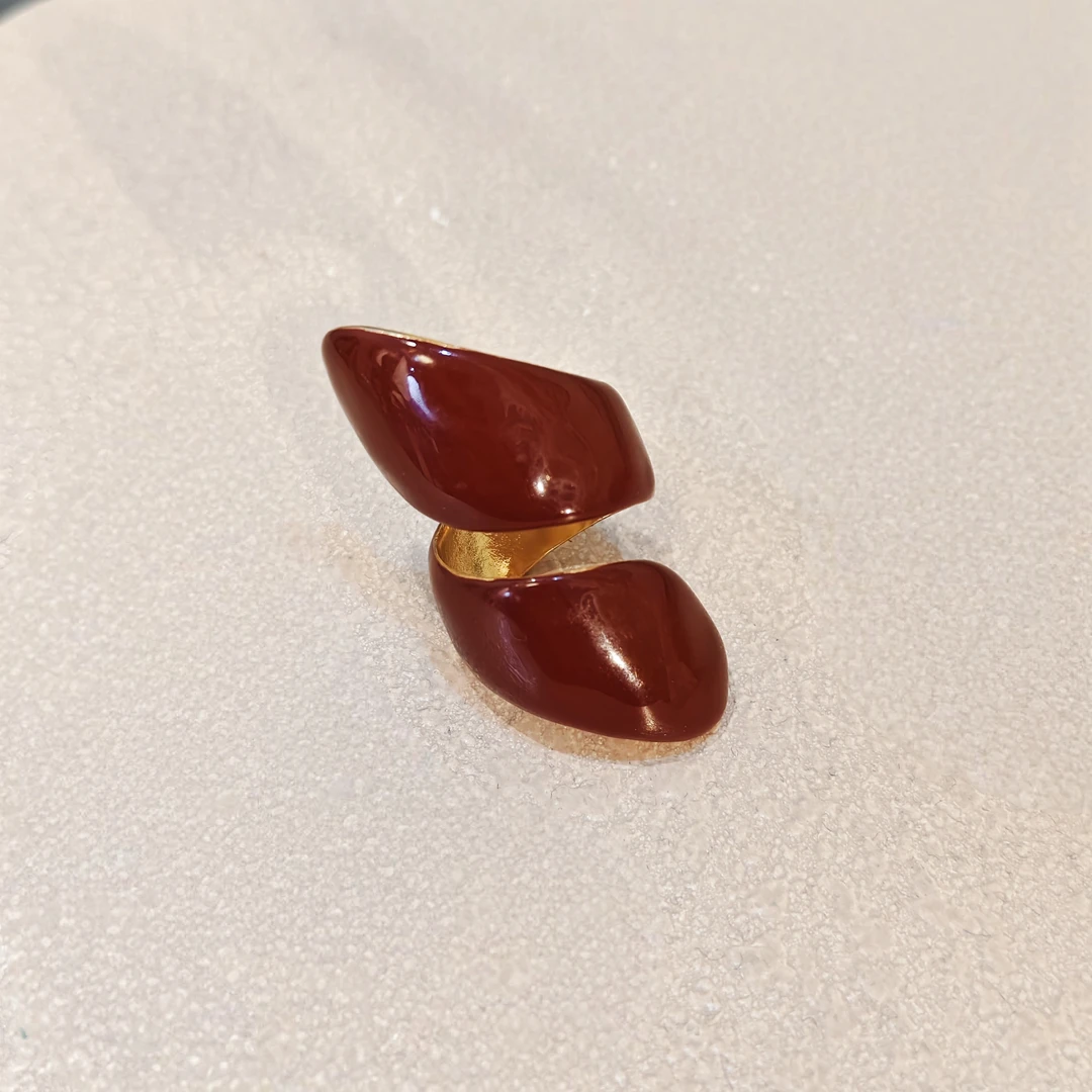铜合金珐琅戒指 05362小众设计法式复古高级螺旋安哥拉红戒指