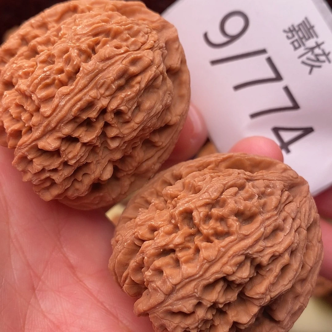 文玩核桃把件42南疆石