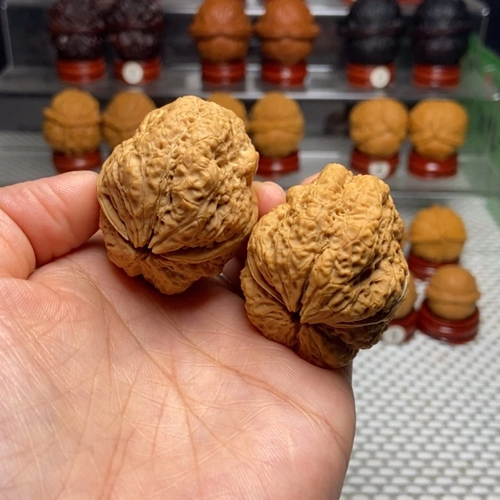 把件文玩核桃49蝴蝶蟾
