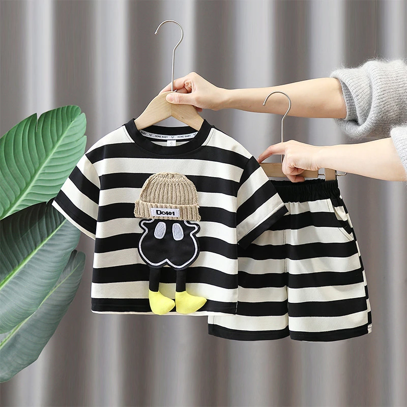7121男童夏装套装2025新款痞帅炸街条纹短袖两件套宝宝夏季潮