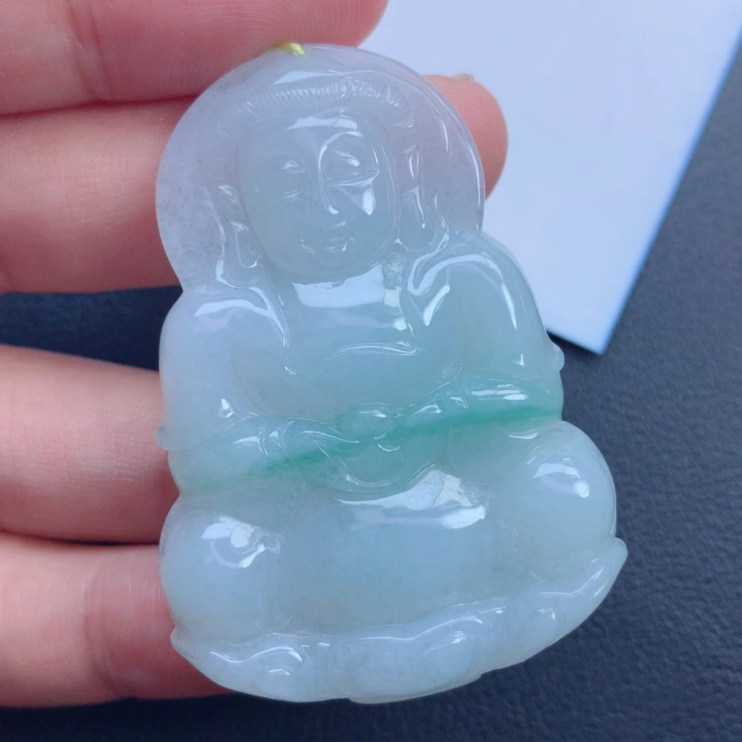 翡翠颈饰未镶嵌观音