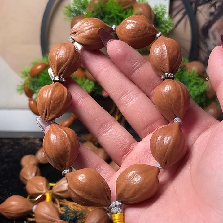 橄榄核手串/手链2.0鸡血红10只有一条