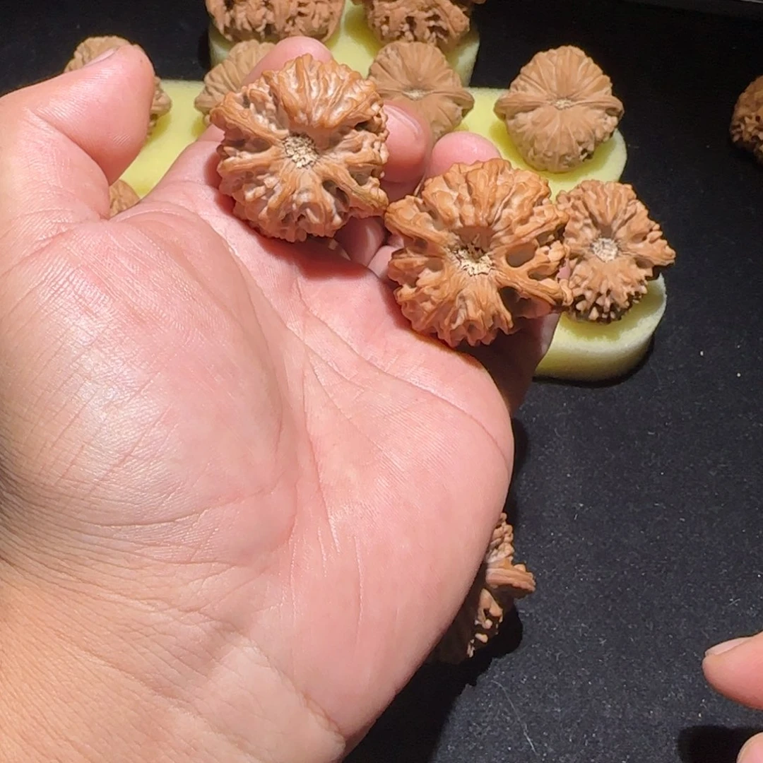 文玩核桃把件42龙门涧