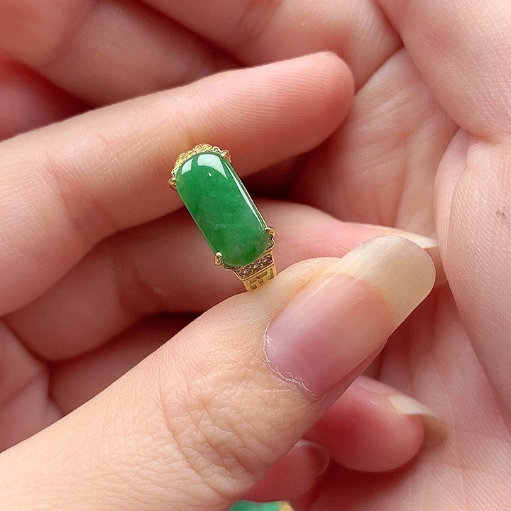 翡翠银S925镶嵌颈饰翡翠