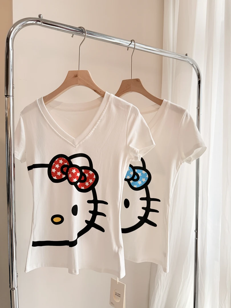 V领印花日系短袖T恤薄款打底