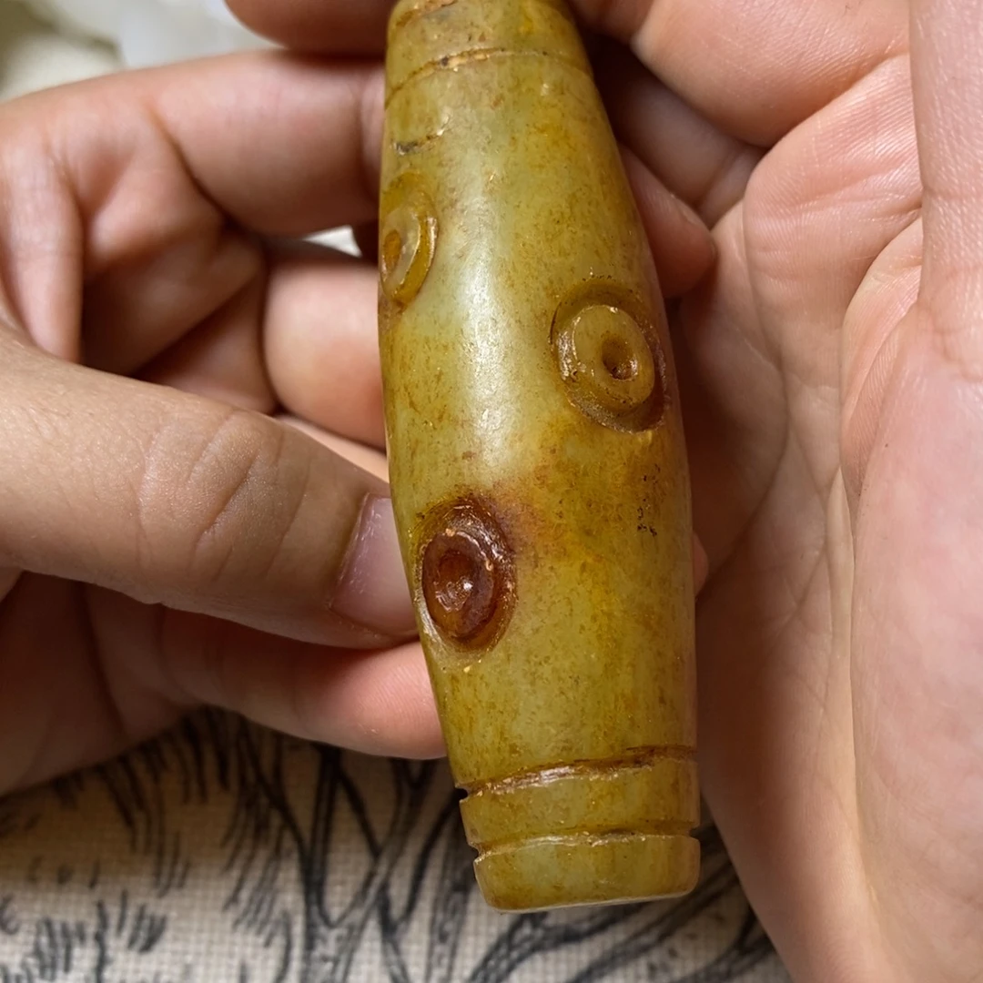 未镶嵌和田玉（糖玉）挂件
