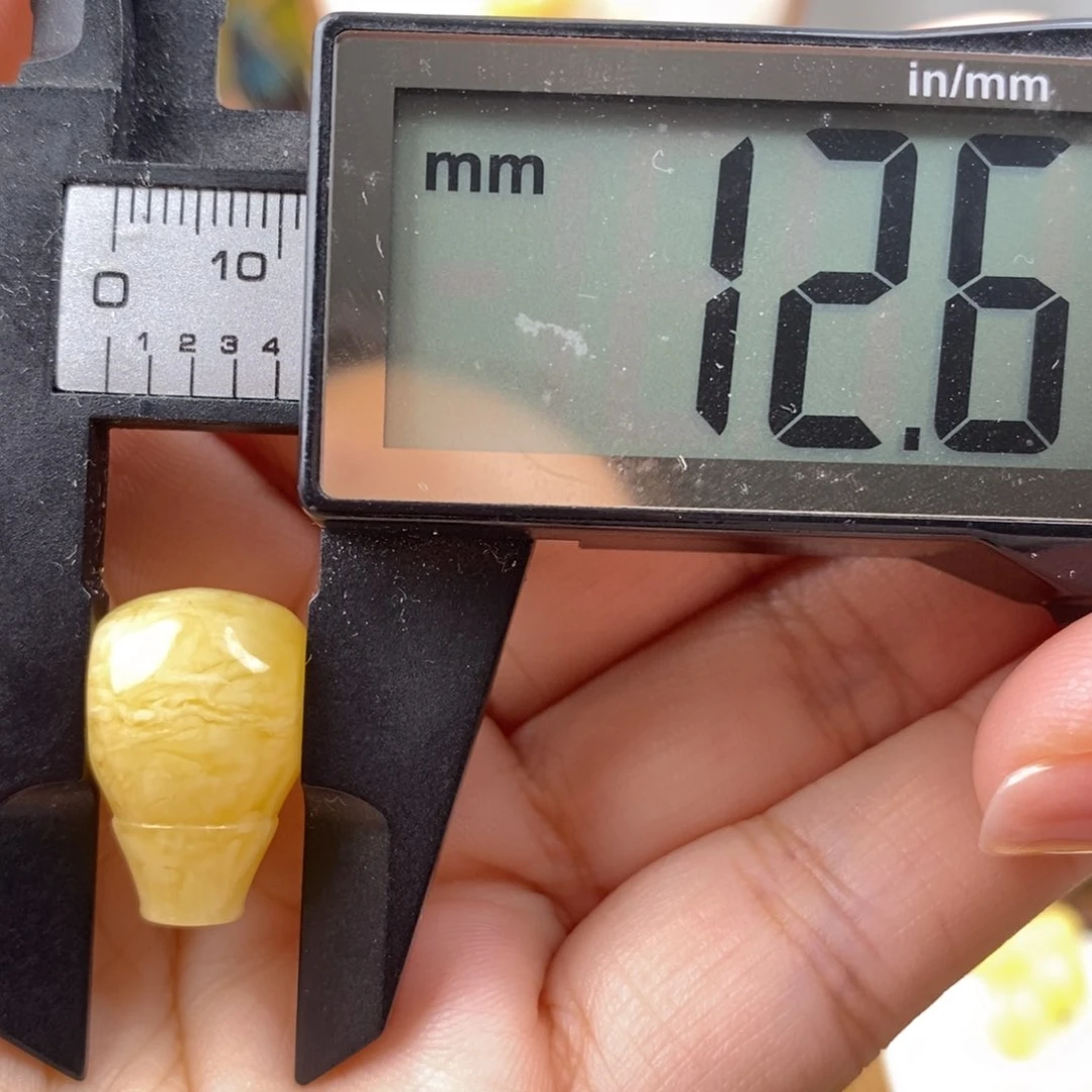未镶嵌琥珀裸石孤**惧蜜蜡三通