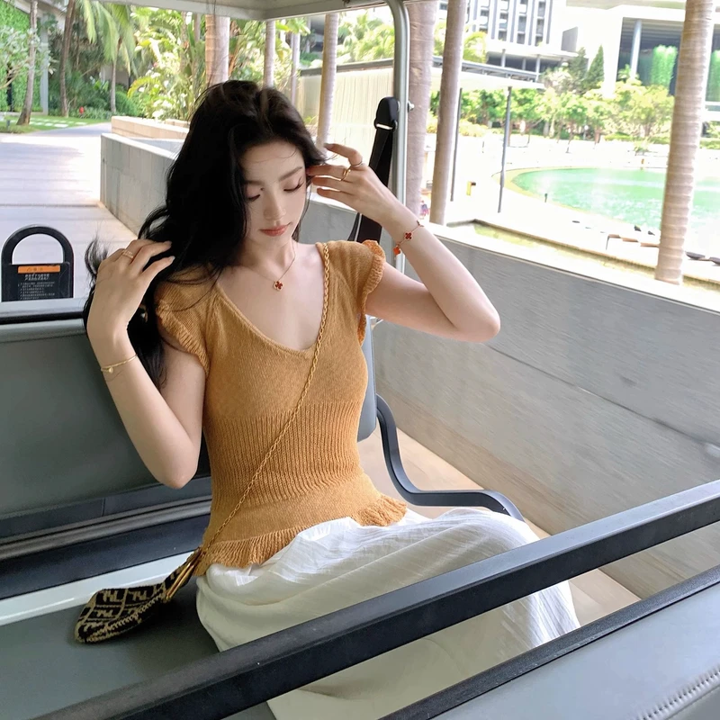 "清爽小飞袖"莱赛尔亚麻混纺纱～简约又不普通的小飞袖精致感上衣！