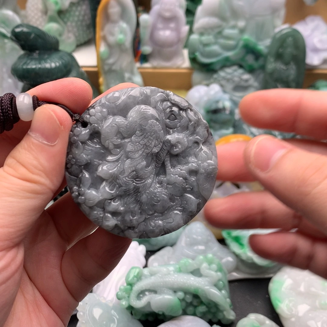 吊坠(不含链)未镶嵌翡翠