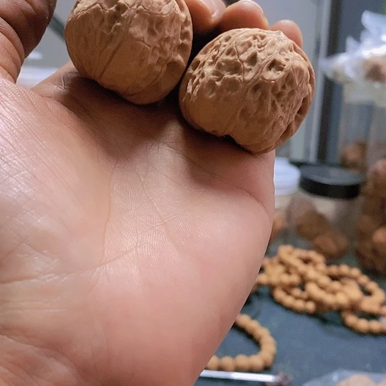 【闪购商品】把件文玩核桃39红方印尖黄