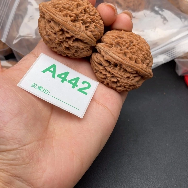 文玩核桃吊坠核桃